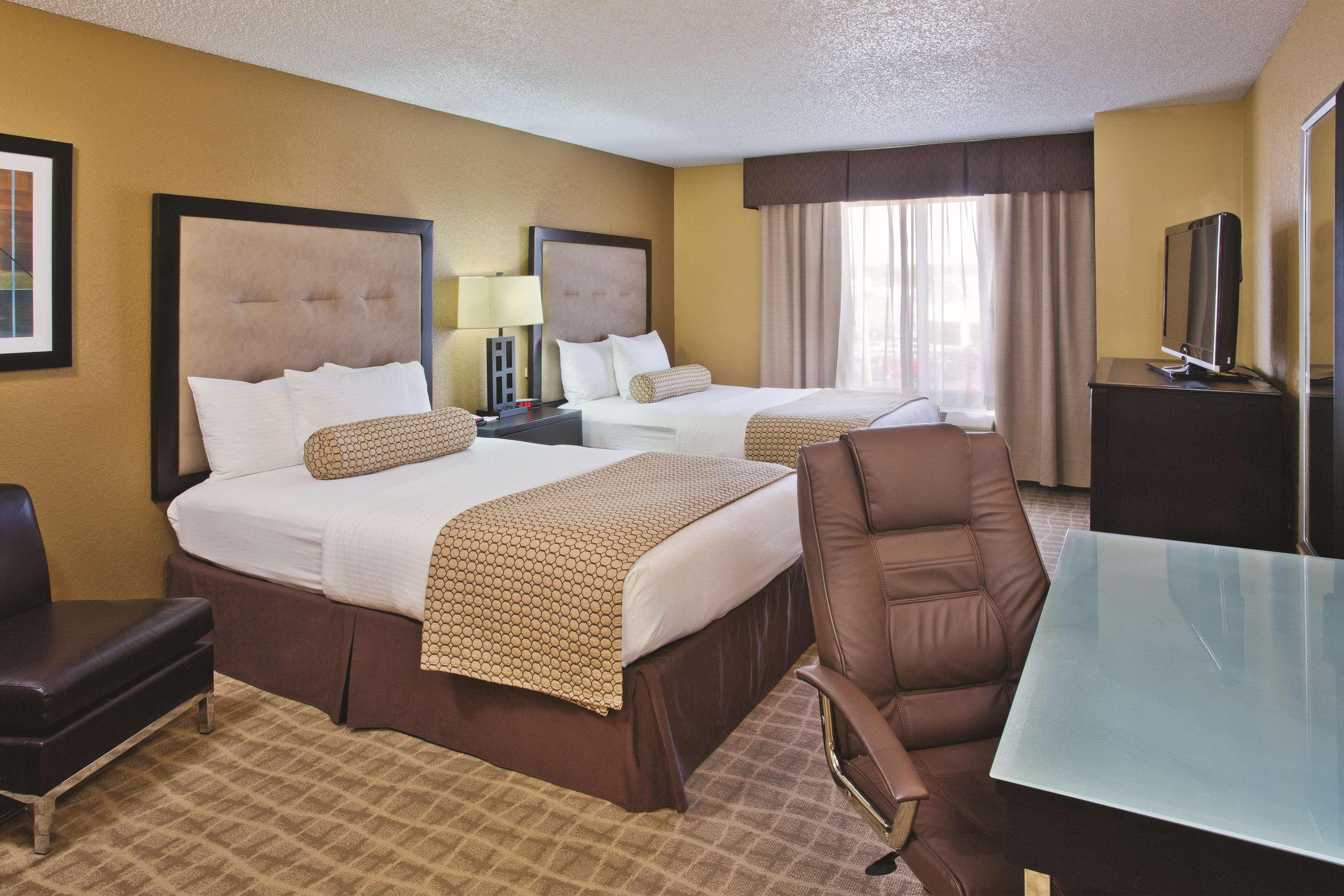 La Quinta By Wyndham Hot Springs Ξενοδοχείο Εξωτερικό φωτογραφία