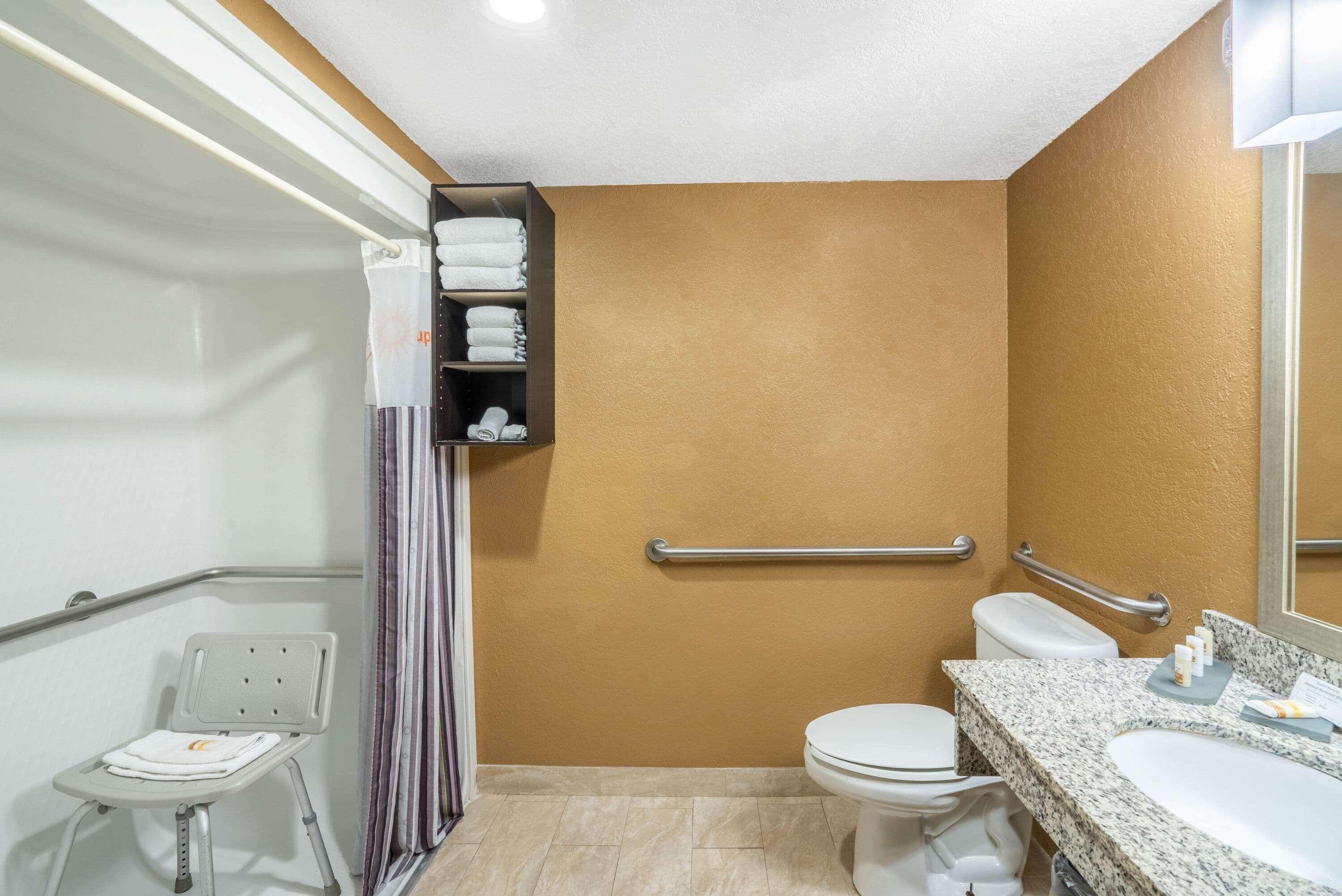 La Quinta By Wyndham Hot Springs Ξενοδοχείο Εξωτερικό φωτογραφία